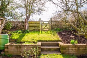 Photo 26- click for photo gallery